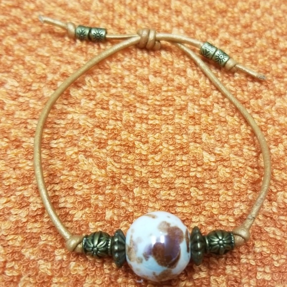 J & R Gems & Jewelry! Jewelry - Metallic Gold Leather Bracelet